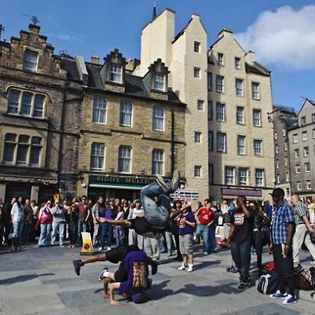 Cozy 2 Bedroom Apartment At Heart Of The Edinburgh Exterior photo